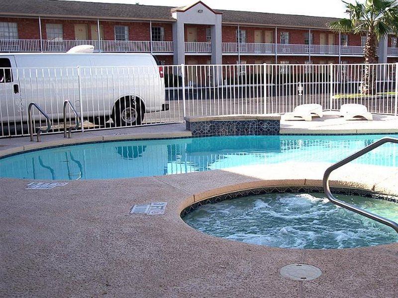 Value Inn & Suites - Harlingen Exterior photo