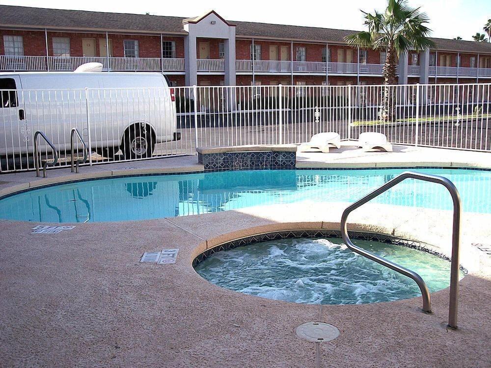 Value Inn & Suites - Harlingen Exterior photo